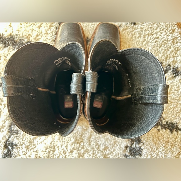 ๐๐๐๐๐ ๐๐๐ง๐ฌ ๐๐ซ๐๐ง๐ ๐๐๐๐จ๐ฎ๐ง๐ ๐๐๐ฌ๐ญ๐๐ซ๐ง ๐๐จ๐จ๐ญ - Picture 5 of 6